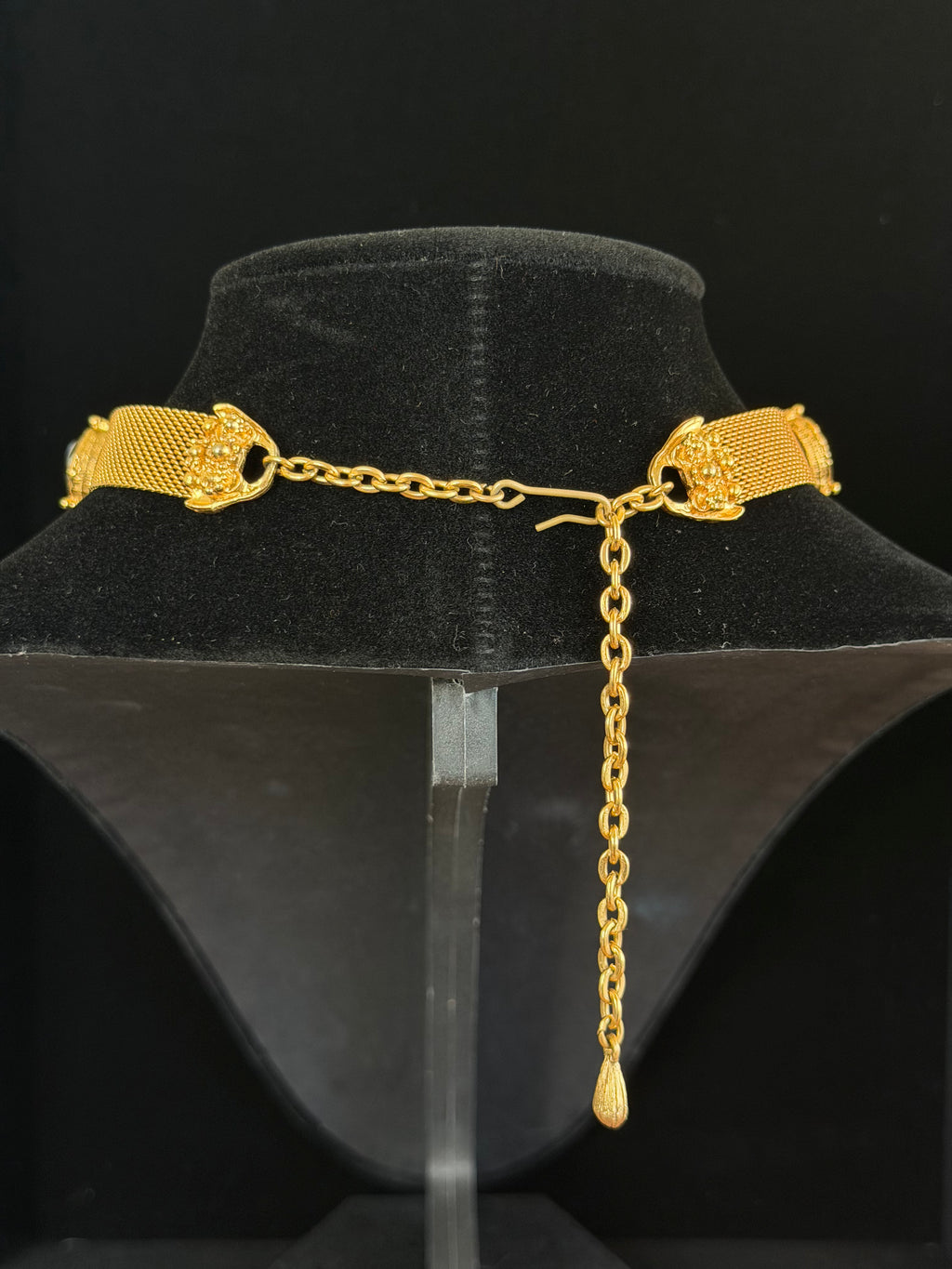 1960s Gold-tone Ornate Choker