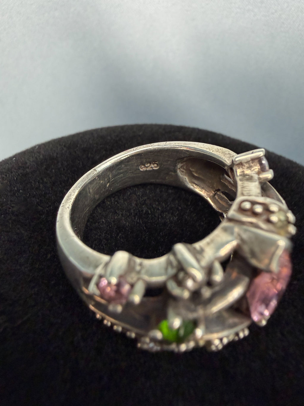 Sterling Silver Pink Glass Ring (Size 9)
