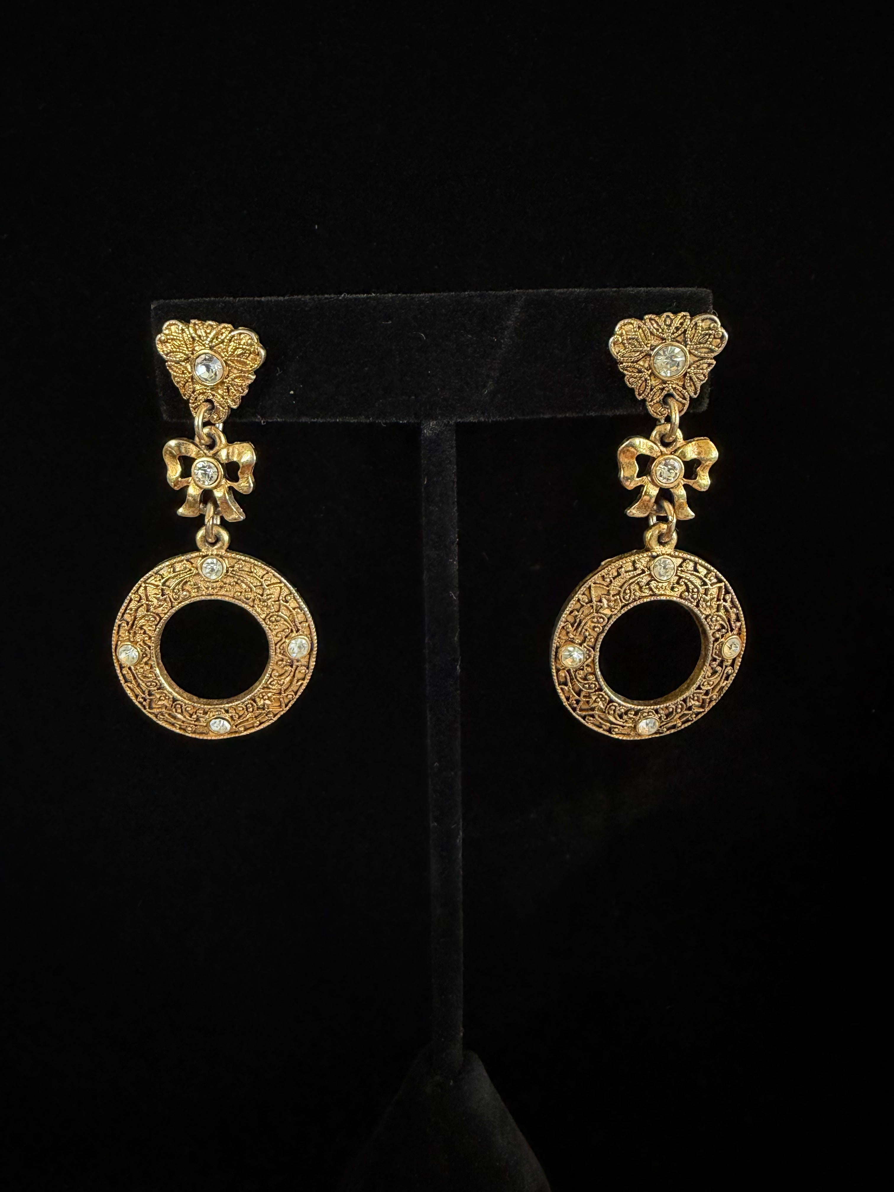 1980s Gold-tone Doorknocker Earrings
