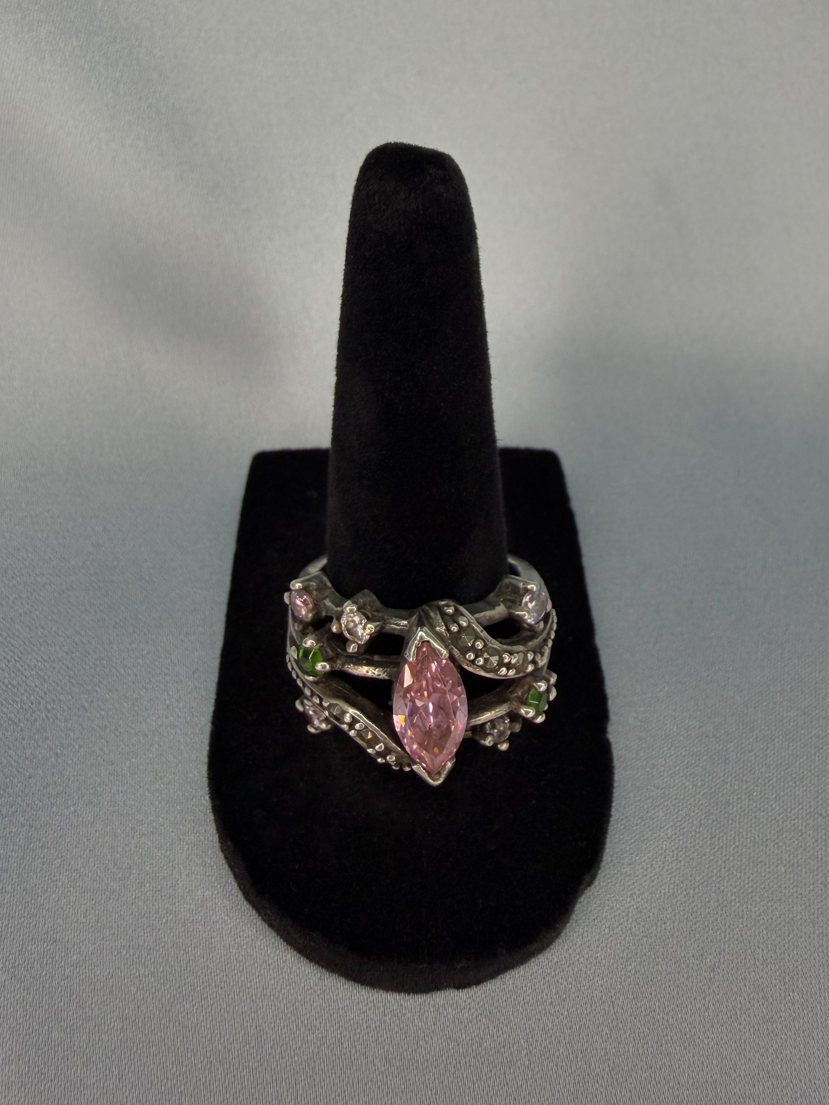 Sterling Silver Pink Glass Ring (Size 9)