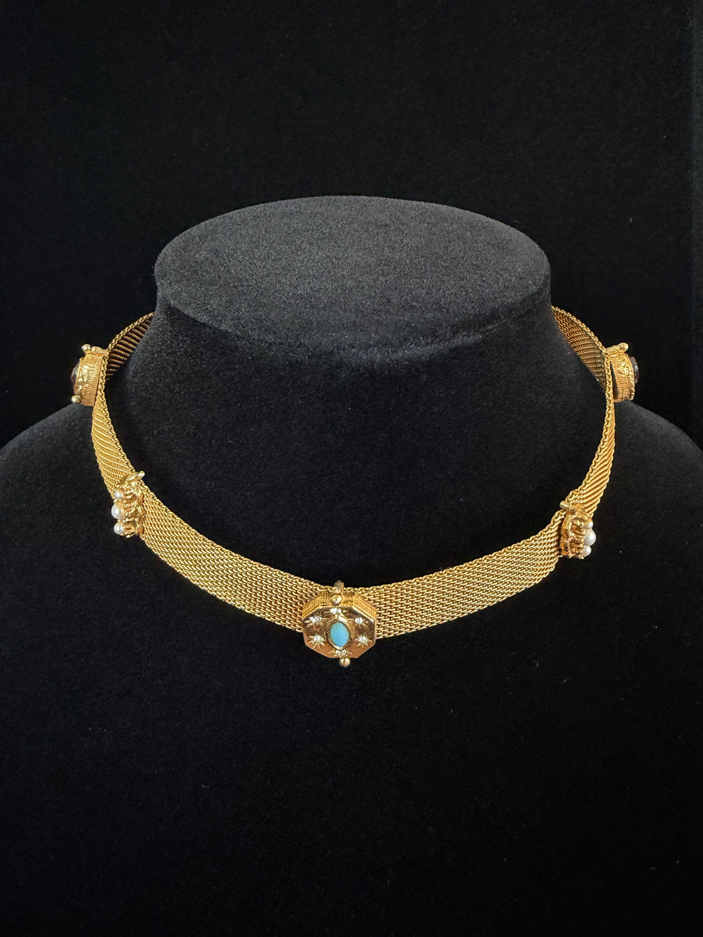 1960s Gold-tone Ornate Choker