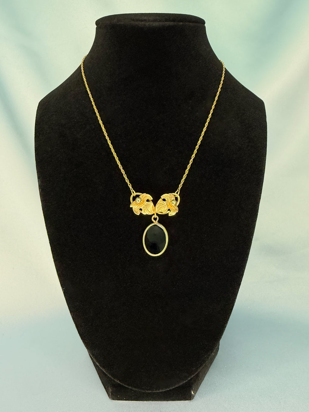 1940s-50s Onyx and Gold-Filled Floral Necklace